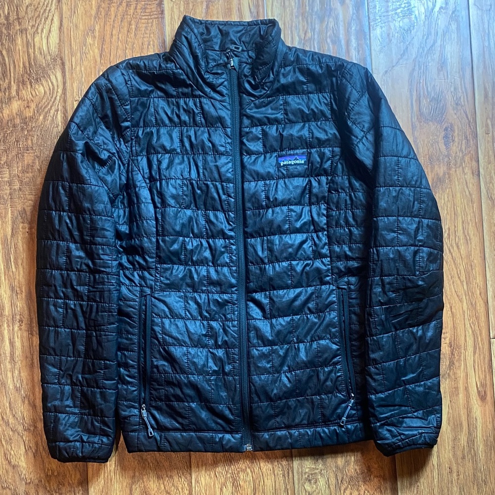 Patagonia women’s small black puffer Jacket